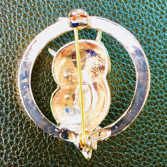 2/$35 Owl🦉Crystal Pin / Brooch by Spoontiques NEW / NWT - Picture 5 of 8